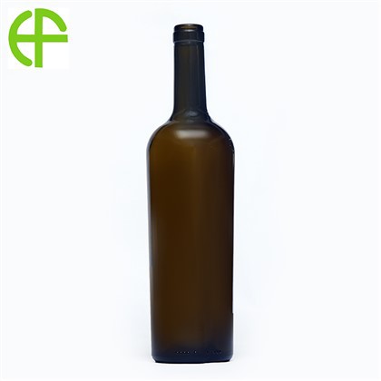 750ml maslinasto zelena King boca suhog vina